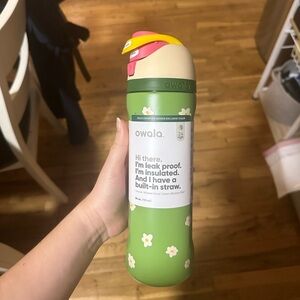 Owala FreeSip Darling Daisy Exclusive 24oz
